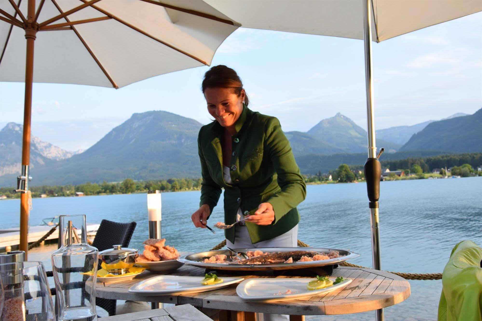 Hotel Seehang Garni Sankt Wolfgang im Salzkammergut Bagian luar foto